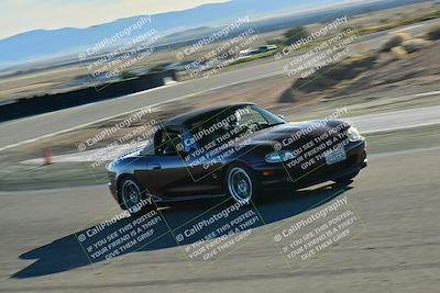 media/Dec-13-2025-Extreme Speed (Sat) [[d129ecb0b9]]/Beginner/Session 3 (Turn 5)/